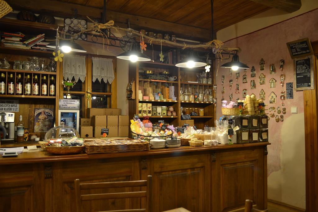 Penzion Dvur Krasikov Kokasice Extérieur photo