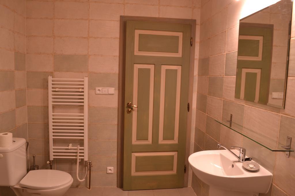 Penzion Dvur Krasikov Kokasice Extérieur photo