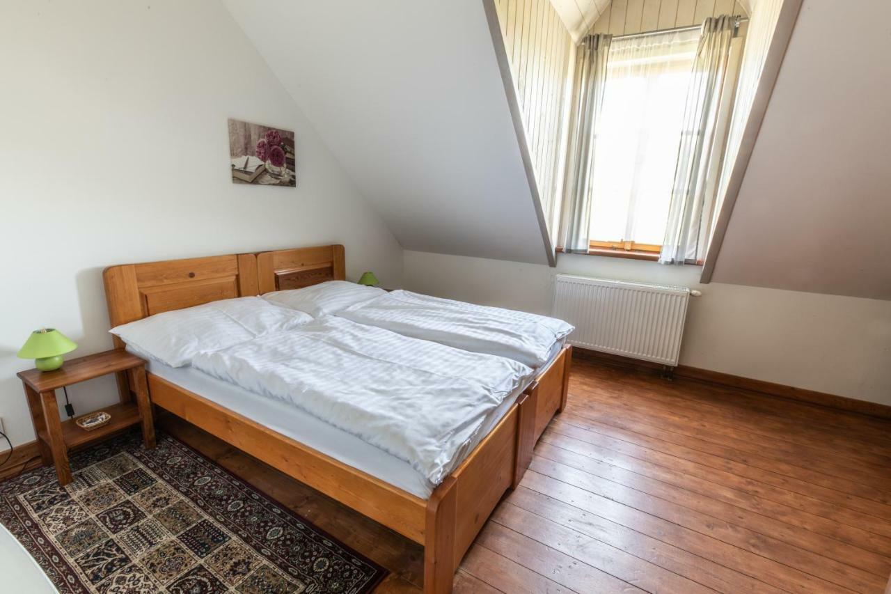 Penzion Dvur Krasikov Kokasice Extérieur photo